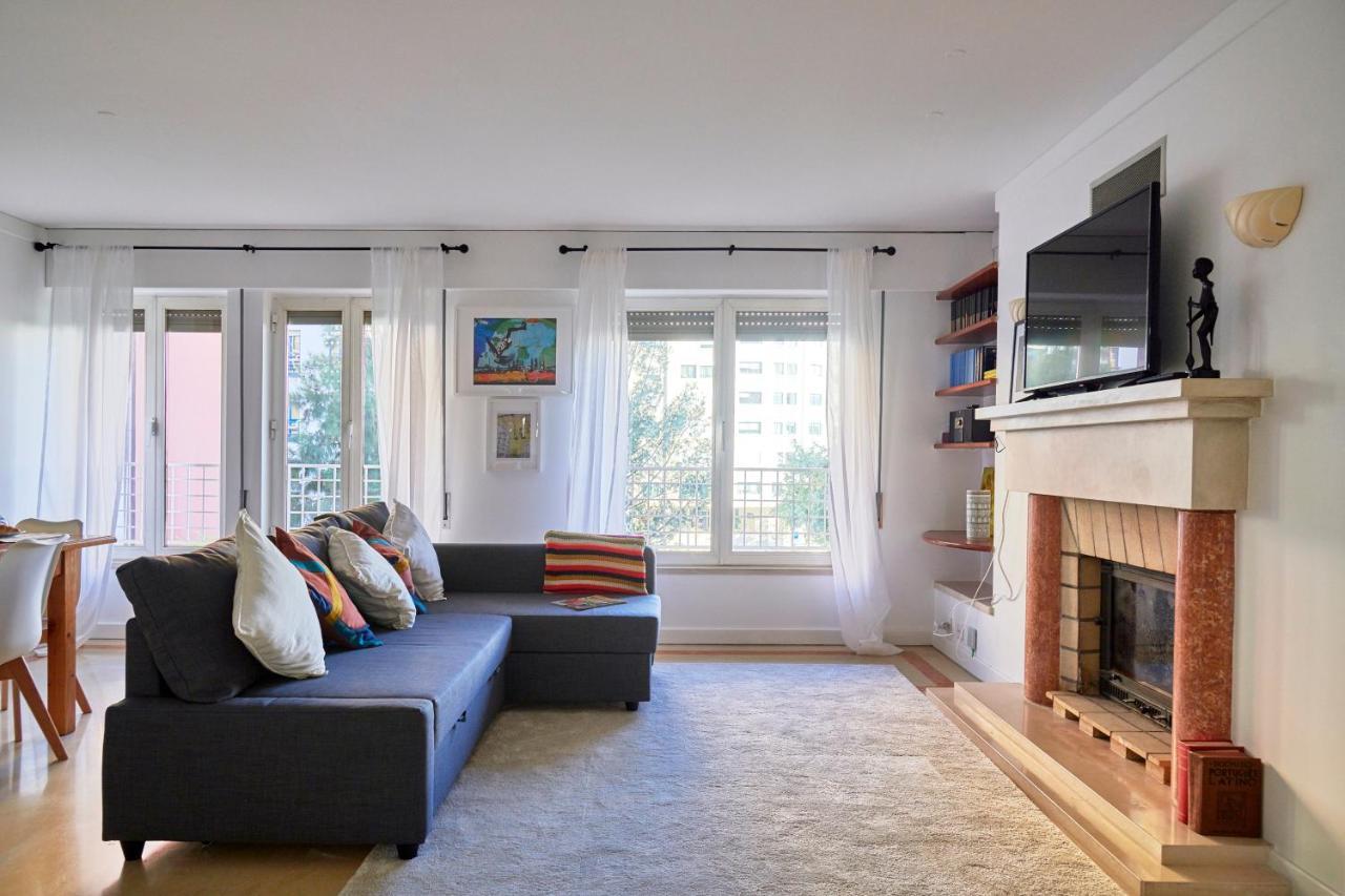 Modern Apartment With Swiming Pool & Garage - Lisboa Екстериор снимка
